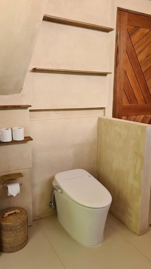 Shore Thing Gili Air Beachfront Apartment Exterior photo